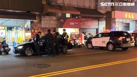 持刀,砍人,台中,喝酒（圖／翻攝畫面）