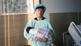 玖壹壹健志坦言「以前對小孩無感」。（圖／翻攝自911ken_g IG）