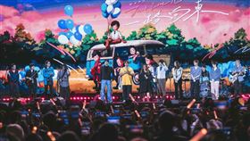 一路向東家家、宇宙人（圖／相信音樂）