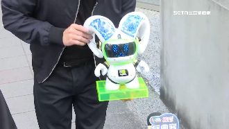 黃仁勳加持！限量藝術公仔「領頭羊」暴紅