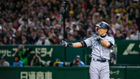 日本退役傳奇球星「朗神」鈴木一朗22日以超高得票率入選美國棒球名人堂。（圖／翻攝自西雅圖水手官方X）