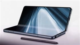 Galaxy Z Fold7 三摺手機
（圖／翻攝自「Science and Knowledge」YT）