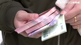 換新鈔 2000元鈔票