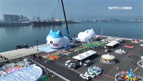 16米高吉伊卡哇、小八貓萌翻！粉絲朝聖打卡