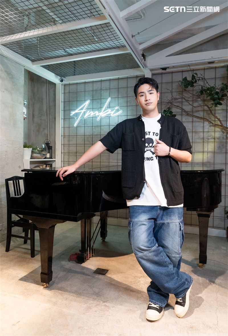 鹿希派接受《三立新聞網》專訪（圖／記者趙于瑩攝影）