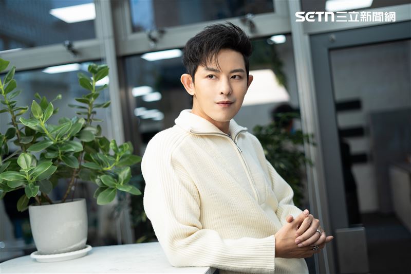 敖犬接受《三立新聞網》專訪（圖／記者趙于瑩攝影）