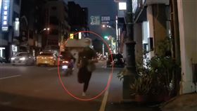 新／年前不平靜！台中嬤遭搶包損失1萬元