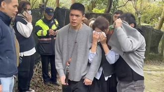 確定是父親遺體　林葉亭認屍情緒崩潰了