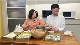 陳乃瑜、于北辰相約過年PK包水餃（圖／陳乃瑜提供）