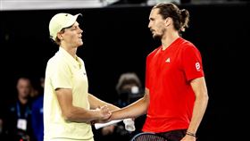 ▲澳洲網球公開賽男單，義大利球王辛納（Jannik Sinner）連霸冠軍。（圖／美聯社／達志影像）