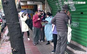 公民團體發起「山除薇害」上午在富錦街進行連署