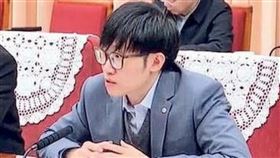 DeepSeek創始人梁文峰（圖／翻攝自央視新聞）