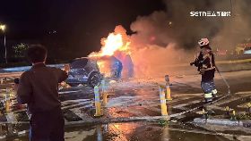 文 半自駕釀禍1800