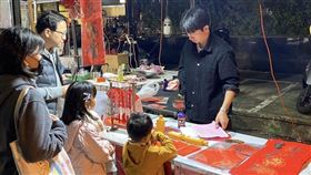 馨生人,新年,攤位,過年（圖／翻攝畫面）