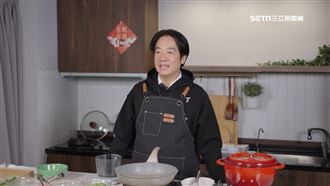 賴清德挑戰做寵物年菜　小英合體樂樂拜年