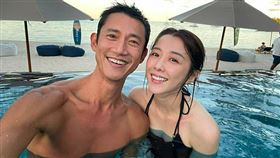 邵雨薇,吳慷仁,新年,春聯,除夕(圖／吳慷仁臉書)