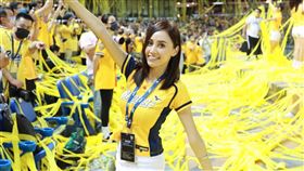 ▲PS女孩舞蹈總監蘇莉在除夕夜發佈離隊聲明。（圖／翻攝自蘇莉臉書）