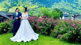 馬來西亞知名童星余凱慈在29歲時嫁給了富豪戴華昌。（圖／翻攝自臉書）