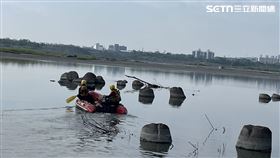 落水泰國籍男子截至目前仍未尋獲。（圖／翻攝畫面）