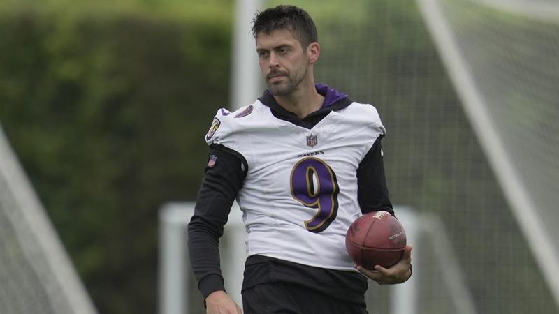 遭指控裸露下體　最強踢球員塔克身陷醜聞