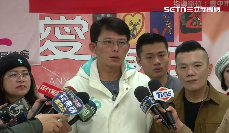 陳佩琪遭爆搭主席專車！黃國昌認：家務事