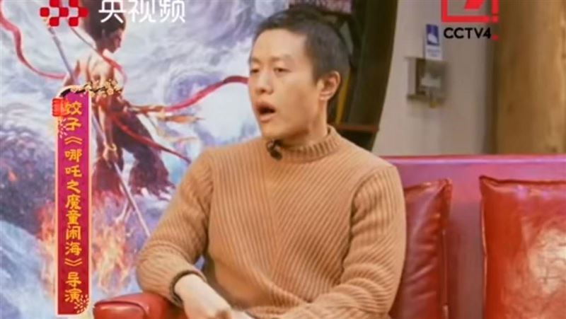 導演啃老3年被嘲諷　306億票房打臉酸民