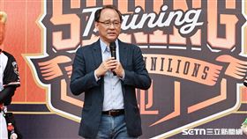 ▲統一獅春訓開訓典禮，球隊領隊蘇泰安致詞。（圖／記者劉彥池攝影）