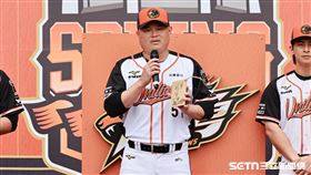 ▲統一獅春訓開訓典禮，外野手胡金龍新年度目標「冠軍留台南」。（圖／記者劉彥池攝影）