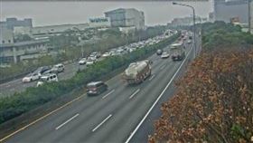 不斷更新／開始塞了！下午湧北返車潮　國1湖口服務區時速剩23公里（圖／翻攝自高公局《高速公路1968》