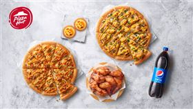 開工多人聚餐，訂必勝客包你「蛇年必勝」！「開工發發發套餐」只要888元，即享有兩個大比薩、副食三選一，以及兩個半熟起司塔與一瓶1.25L可樂，最高現省991元！