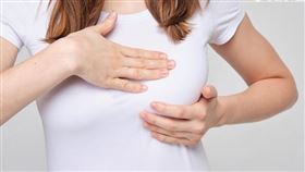 基因檢測對癌症病人來說就像經歷一場考試，所幸，Trop-2抗體藥物複合體的出現，為晚期乳癌開闢了新的治療道路。