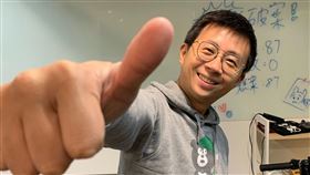 呱吉說，韓國瑜就是一個很會講幹話的阿伯，起碼以後要鬥嘴有了一個比較好笑的對象而已。（圖／翻攝自呱吉臉書）