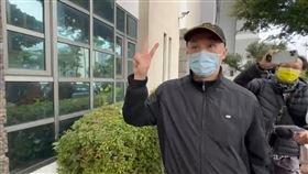 5億高中生，台中地檢署，夏男，報到比YA，　入監服刑(圖／翻攝畫面 )