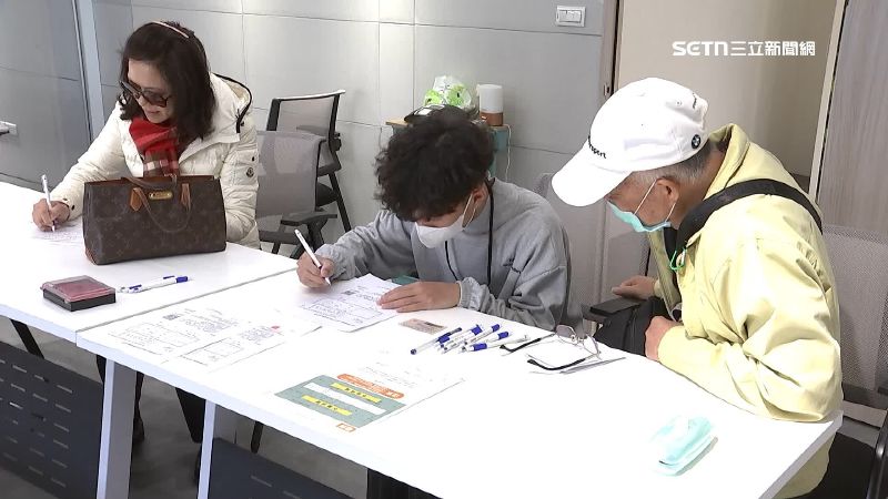 深藍票倉陷危機？多選區連署超出罷團預期