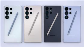 Galaxy S25 Ultra (鈦銀、鈦灰、鈦黑、鈦空藍)。（圖／台灣三星提供）