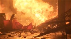 桃園虎頭山垃圾掩埋場火警。（圖／翻攝畫面）