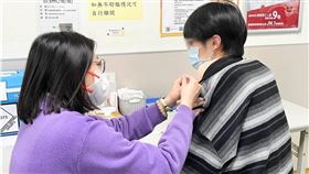 ▲流感疫苗可有效降低感染機率與重症風險，但接種後需1-2週內產生抗體，保護力可維持約1年，高風險族群務必每年接種。（翻攝自羅東博愛醫院臉書）