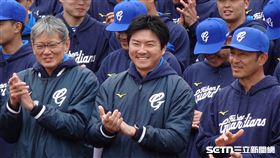 ▲富邦悍將副領隊林威助。（圖／記者張沛嘉攝影）