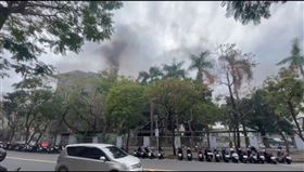 陽明高中火警。（圖／翻攝畫面）