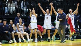 永仁靠菜鳥黃翊蓁狂轟31分、15籃板，在8強第2戰扳倒去年亞君普門取得2連勝，有望重返4強。（圖／高中體總提供）