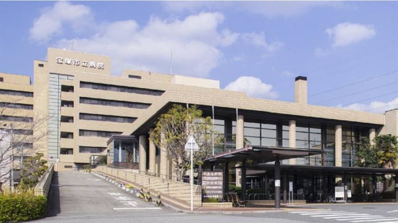 40年醫院沒錢重建　老夫妻豪捐254億嚇壞