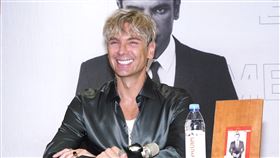 「最帥鋼琴家」邁可森。（圖／記者趙于瑩攝影）