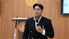 泰國國會議員猜言帕宛（圖）性侵台籍女遊客，警方對此發出逮捕令。（圖／ปูอัด ไชยามพวาน สส. เขตจอมทอง-บางขุนเทียน-ท่าข้าม臉書）