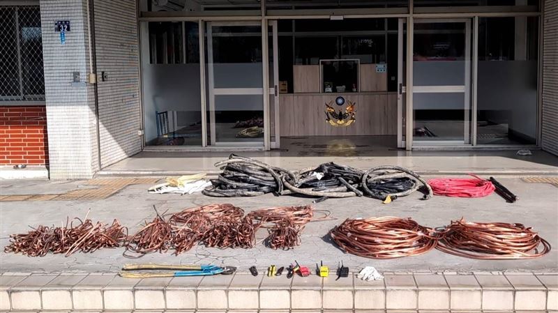 春節交通大亂真相曝！4男偷200公斤電纜線