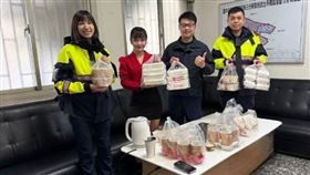 揪甘心！東海商圈連3年送暖慰勞波麗士