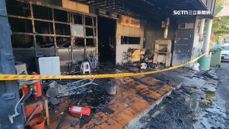 疑似又是排煙管起火　斗六燒肉店燒光