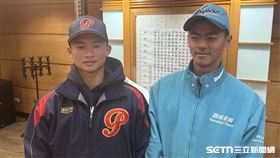 ▲平鎮高中江庭毅（左）和穀堡家商古定玄（右）（圖／記者黃耿誼攝影）