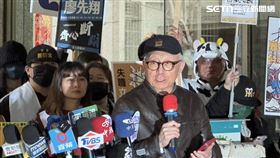 曹興誠擔任罷免徐巧芯領銜人。(圖/記者陳怡潔攝影)