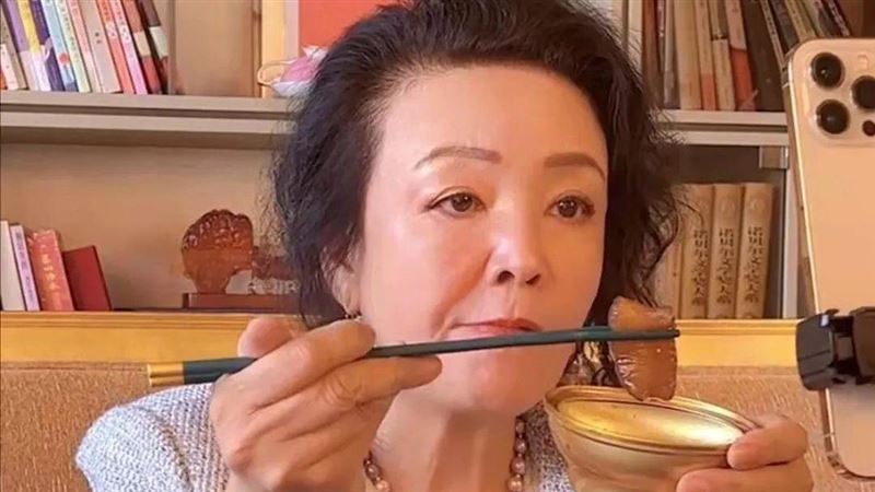 張蘭員工直播自救　帶貨「驚人業績」曝光