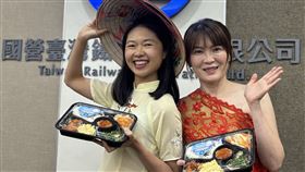 響應2025台灣燈會在桃園活動，台鐵公司推出限定便當「桃喜便當-台式打拋豬」。（圖／台鐵公司提供）